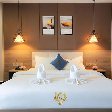 889 Boutique Hotel Phnom Penh Bagian luar foto