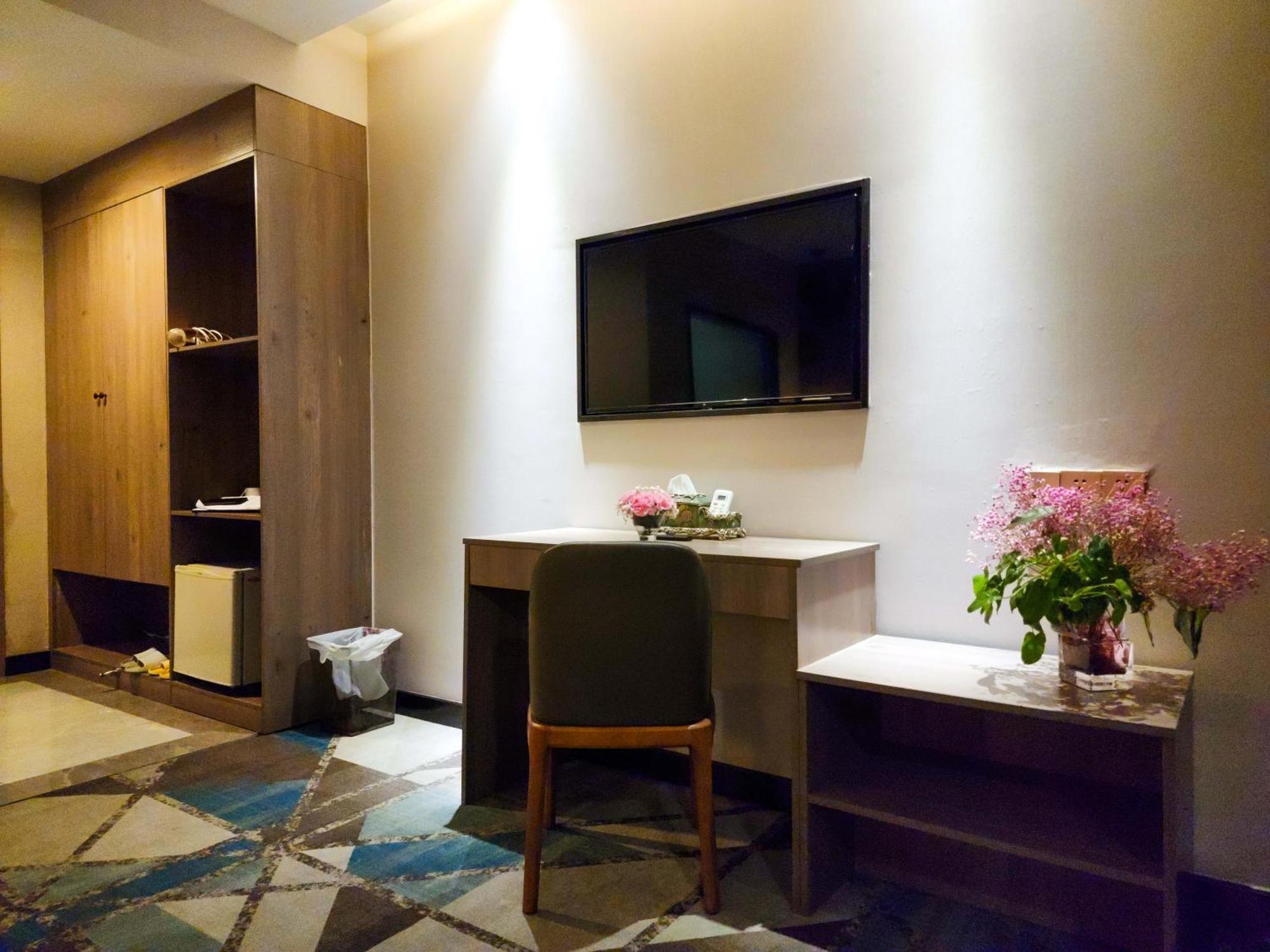 889 Boutique Hotel Phnom Penh Bagian luar foto