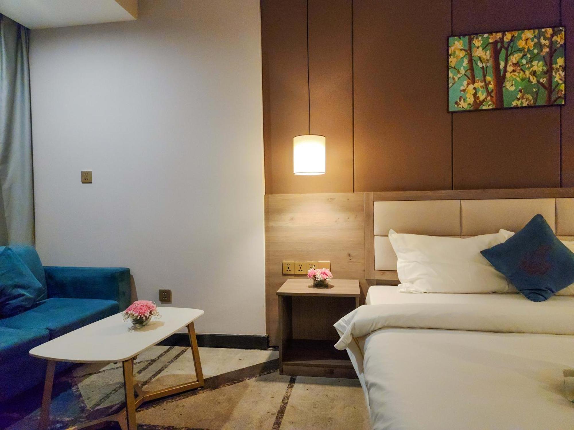 889 Boutique Hotel Phnom Penh Bagian luar foto